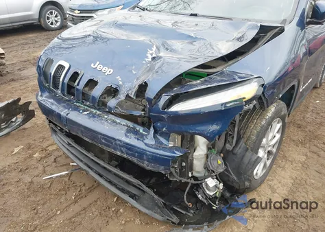 2018 Jeep Cherokee Latitude Plus 4X4 z USA, uszkodzony, nr VIN 1C4PJMLB0JD534495